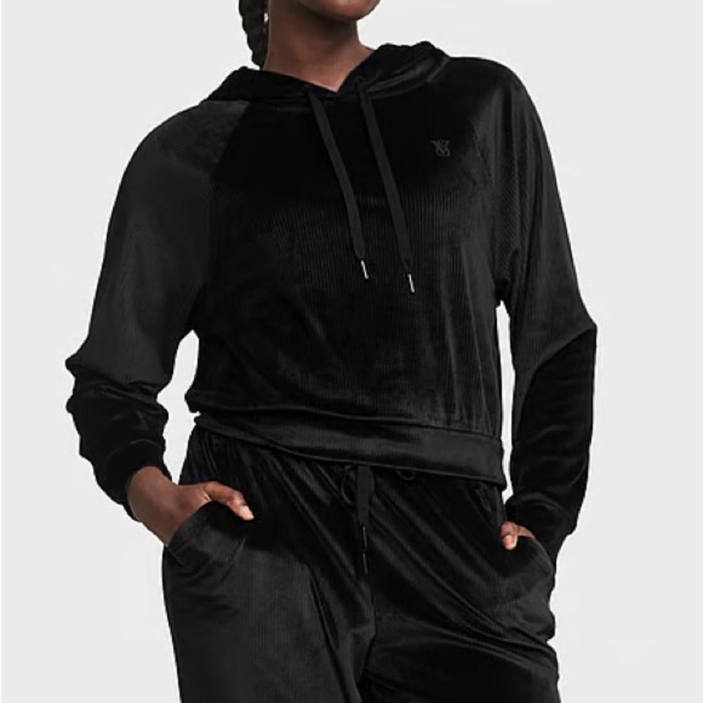 Victoria’s Secret Pullover Hoodie